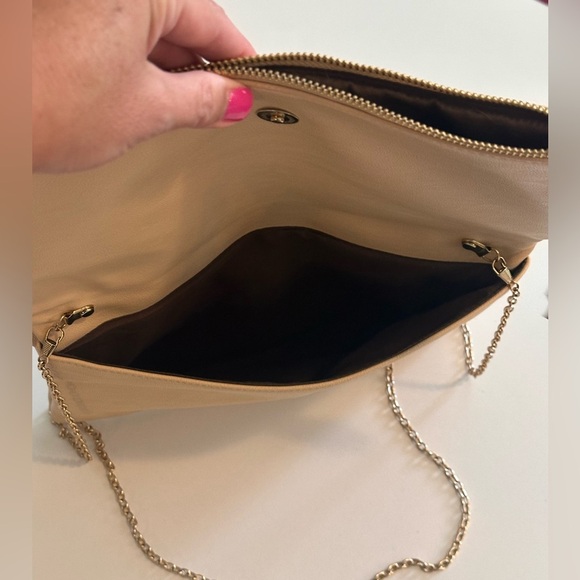 Gold & Beige Crossbody Clutch with Tassel Zipper - Picture 4 of 9